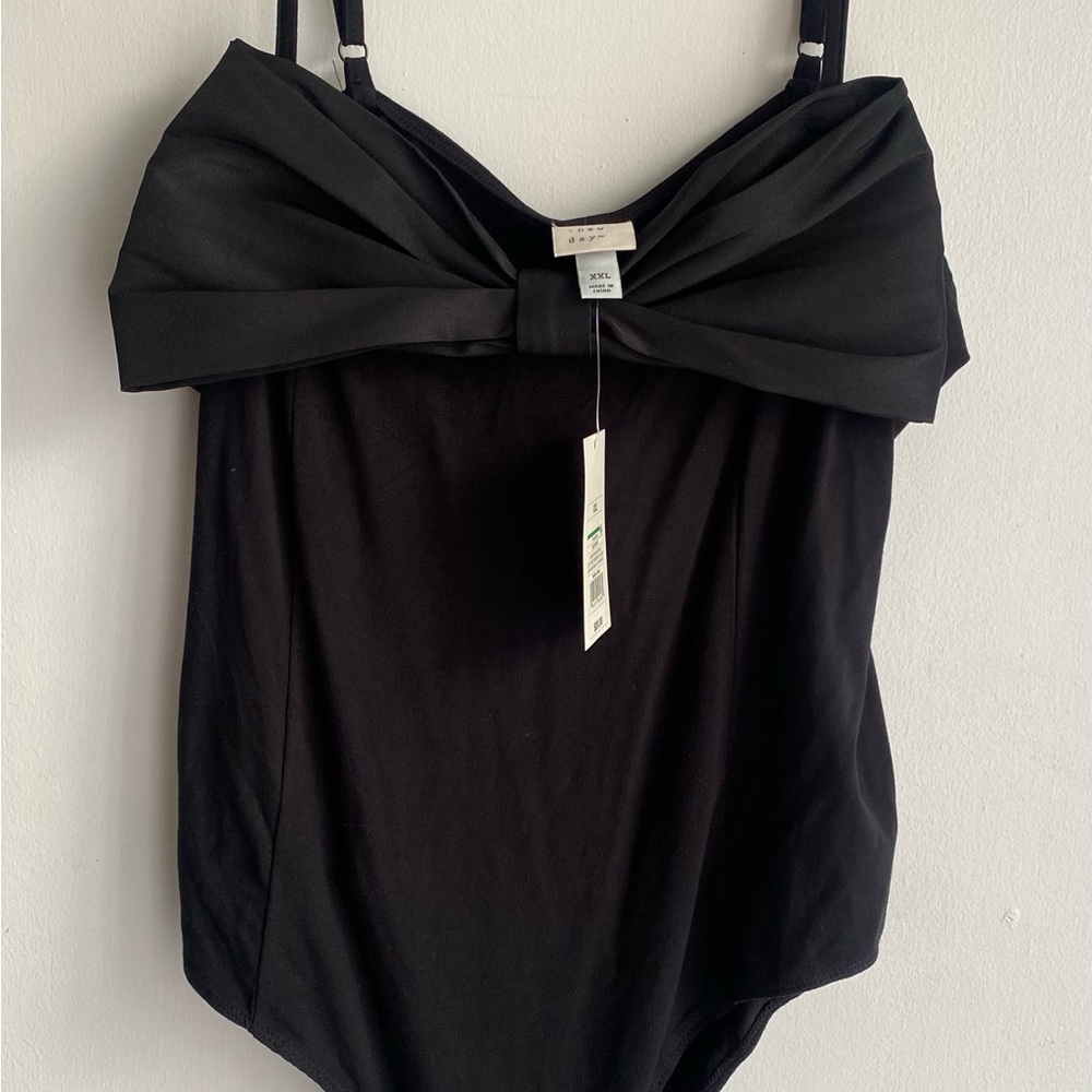 Elegant Black Bow Top